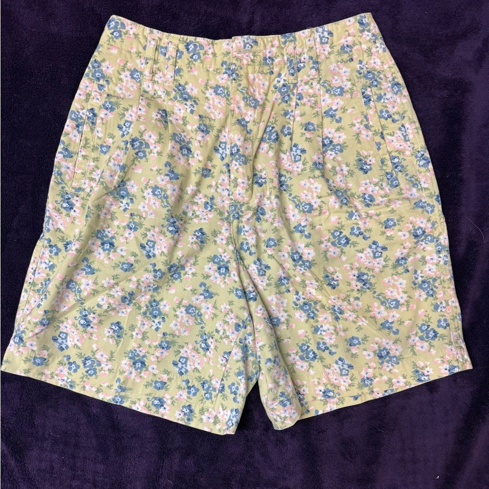 Dockers Green and Pink Bermuda Shorts Floral